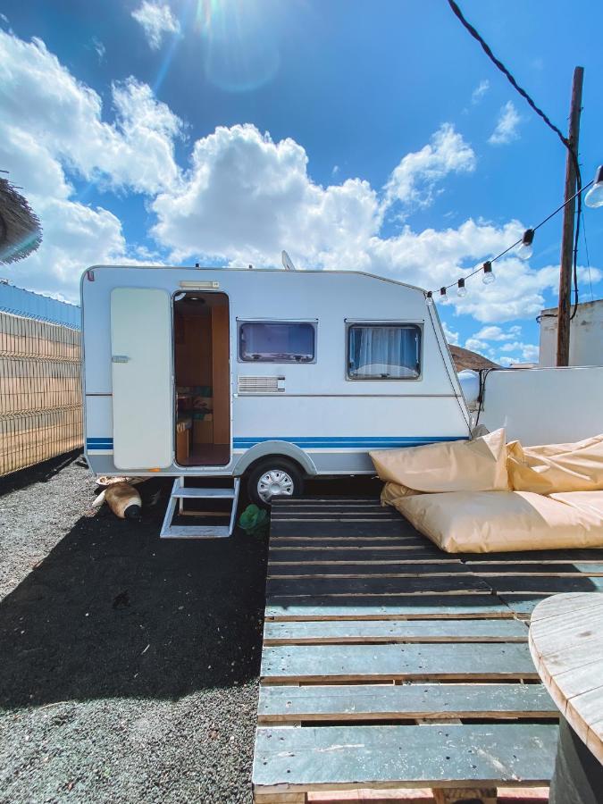 Glamping Caravan Lanzarote Tinajo Εξωτερικό φωτογραφία